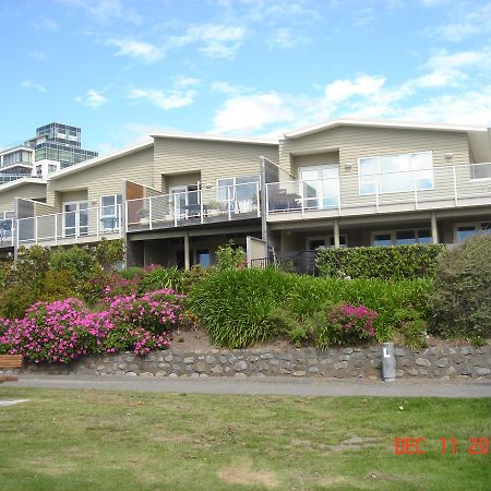 Seascape Bed & Breakfast Paraparaumu Bagian luar foto